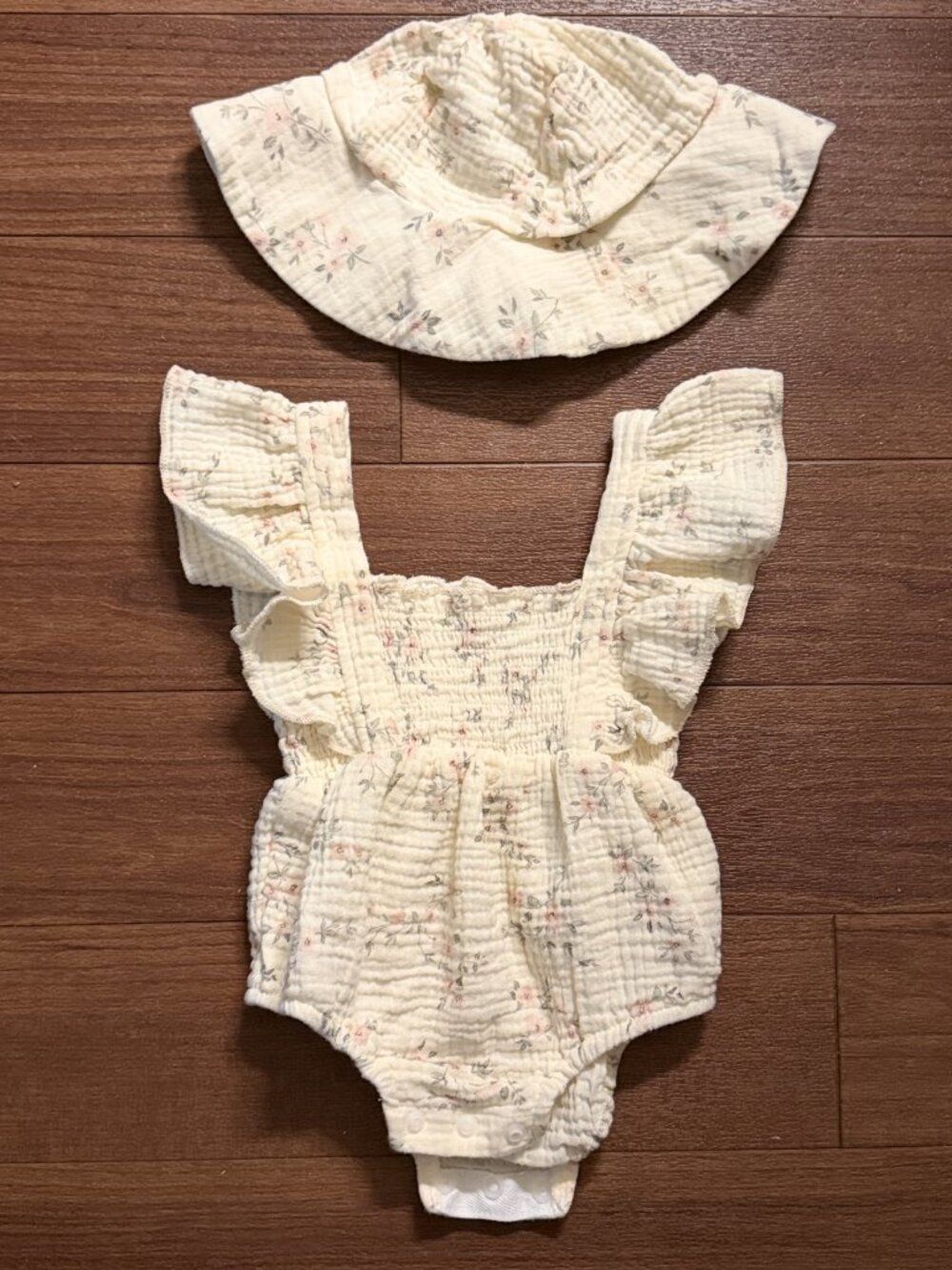 Baby Girl Cream Floral Muslin Ruffle Romper & Bucket Hat Set 0-3M 100% Cotton